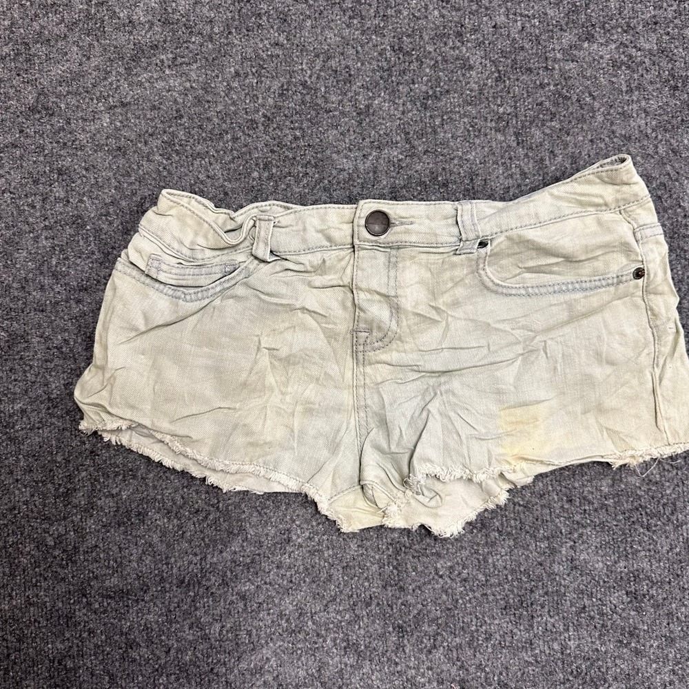 London Jean Shorts Womens Size 6 Light Blue Raw Hem Casual Denim Cut Offs